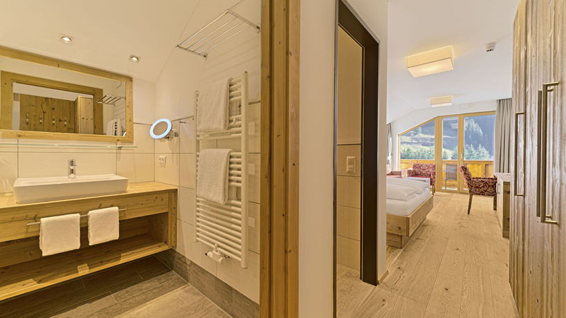Imagen de los exteriores del Hotel Kristall, Grossarl. Foto 14