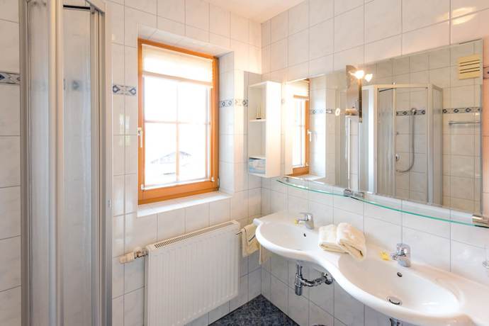 Imagen de la habitación del Hotel Kristall, Hermagor-Pressegger See. Foto 17