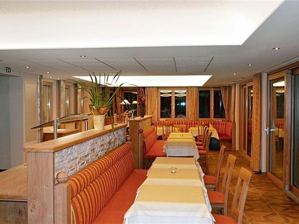 Imagen del bar/restaurante del Hotel Kristall, Kleinarl. Foto 6