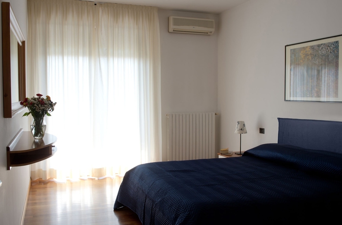 Imagen de la habitación del Hotel Kristall Lago Residence. Foto 6