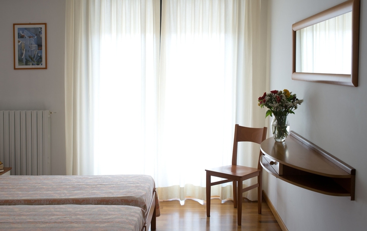 Imagen de la habitación del Hotel Kristall Lago Residence. Foto 7