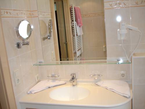 Imagen de la habitación del Hotel Kristall, Lech - Zurs . Foto 5