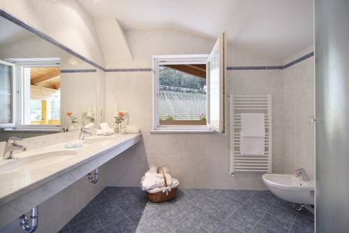 Imagen de la habitación del Hotel Kristall, Merano. Foto 3
