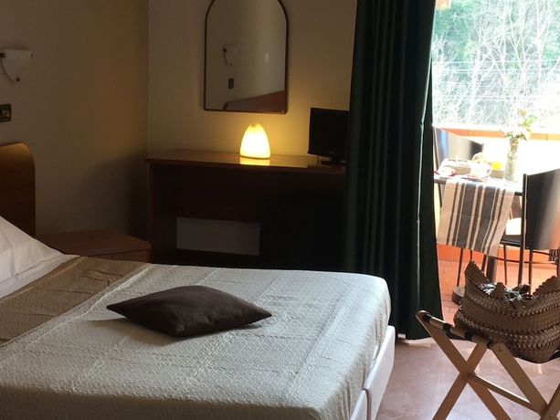 Imagen de la habitación del Hotel Kristall Orvieto. Foto 16