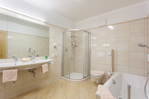 Imagen de la habitación del Hotel Kristall, Tirol Austr&iacute;aco. Foto 5