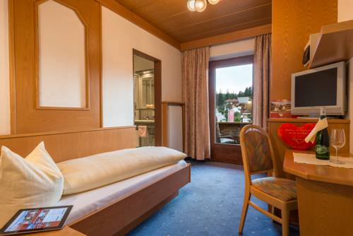 Imagen de la habitación del Hotel Kristall, Tirol Austr&iacute;aco. Foto 7