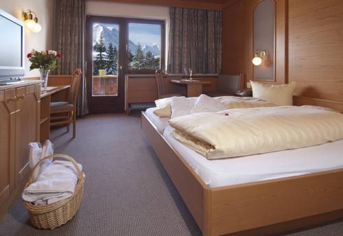 Imagen de la habitación del Hotel Kristall, Tirol Austr&iacute;aco. Foto 13