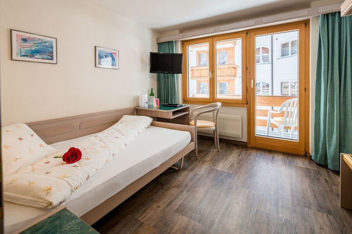 Imagen de la habitación del Hotel Kristall-saphir. Foto 2