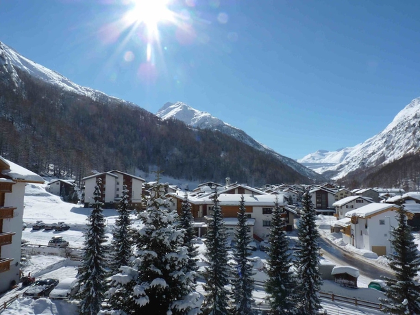 Imagen de la habitación del Hotel Kristall-saphir. Foto 7