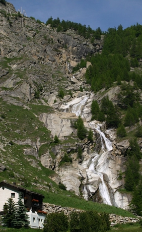 Imagen de la habitación del Hotel Kristall-saphir. Foto 10