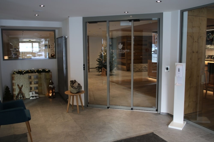 Imagen de los interiores del Hotel Kristall-saphir. Foto 17