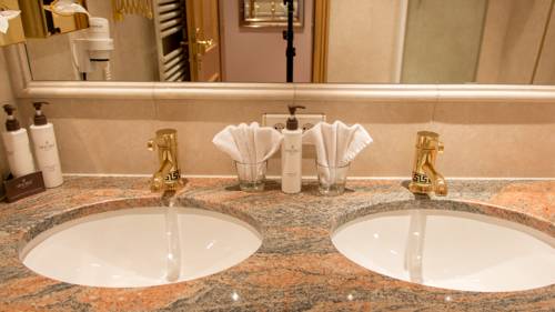 Imagen de la habitación del Hotel Kristberg. Foto 4