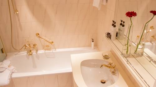 Imagen de la habitación del Hotel Kristberg. Foto 7