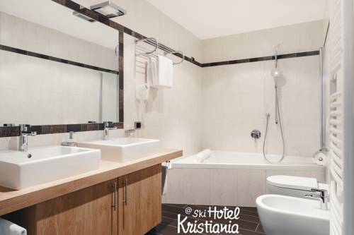 Imagen de la habitación del Hotel Kristiania Small Dolomites. Foto 3