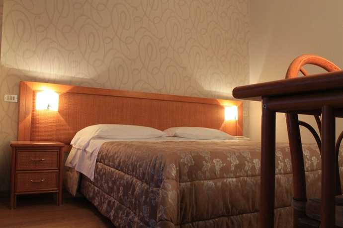Imagen de la habitación del Hotel Kristina, IMPERIA. Foto 9