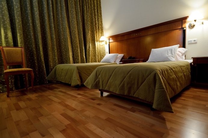 Imagen de la habitación del Hotel Kristoff. Foto 9