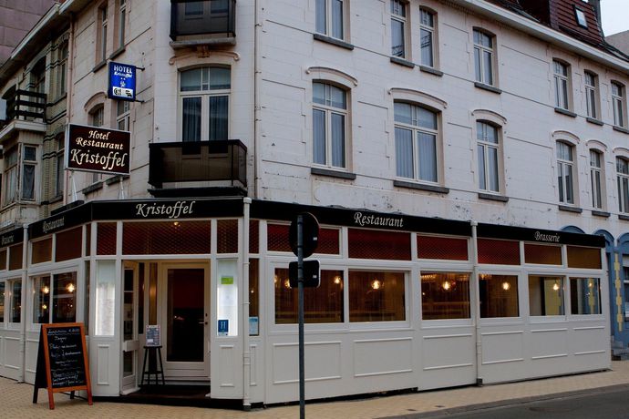 Imagen de los interiores del Hotel Kristoffel. Foto 15