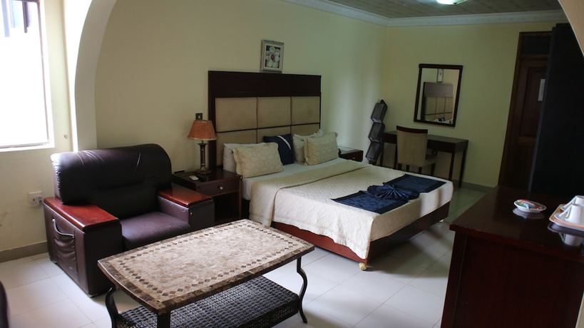 Imagen de la habitación del Hotel Krisview. Foto 2