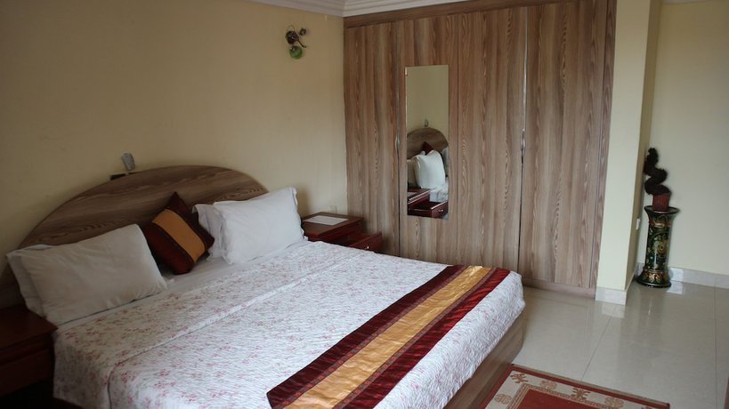 Imagen de la habitación del Hotel Krisview. Foto 14