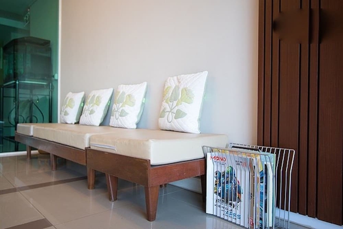 Imagen de los interiores del Hotel Krit Place. Foto 16