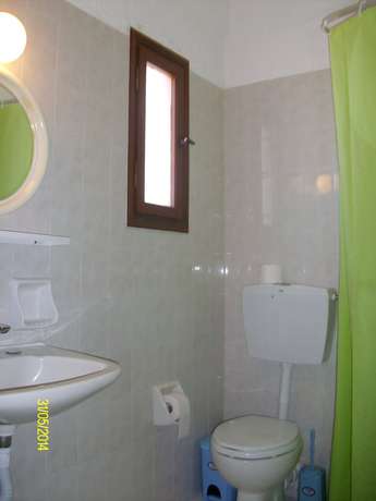 Imagen de la habitación del Hotel Krits. Foto 5