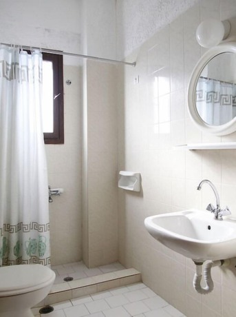 Imagen de la habitación del Hotel Krits. Foto 12