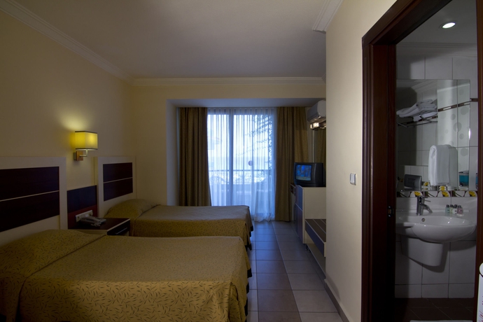 Imagen de la habitación del Hotel Krizantem - All Inclusive. Foto 7