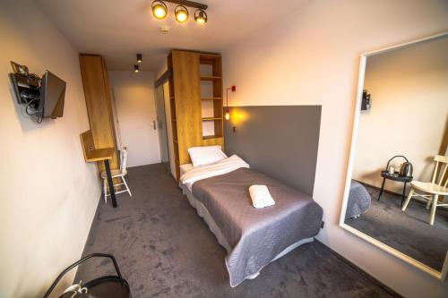 Imagen de la habitación del Hotel Krokus. Foto 2