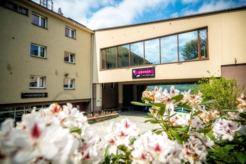 Imagen de los exteriores del Hotel Krokus, Wisla. Foto 13