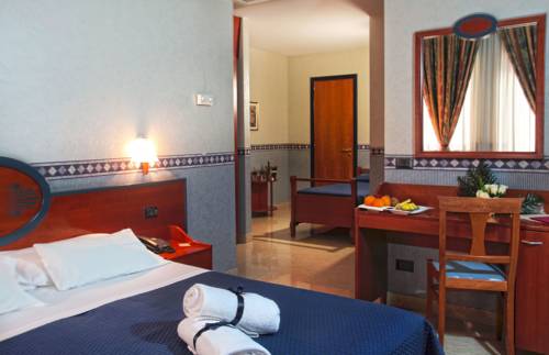 Imagen de la habitación del Hotel Kroma. Foto 2