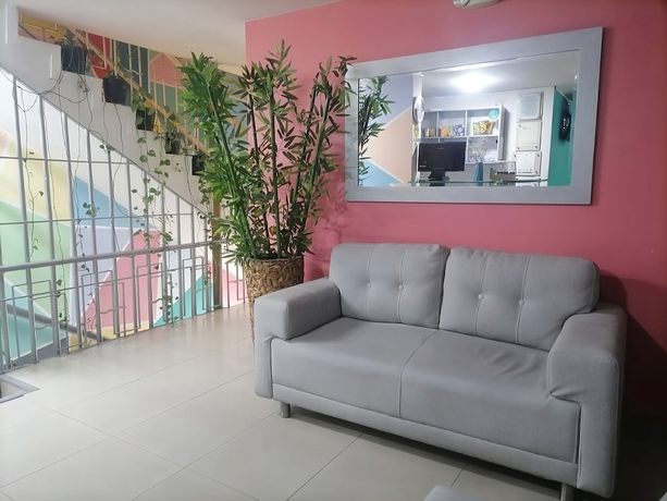Imagen de los interiores del Hotel Kromatic Hostel. Foto 18
