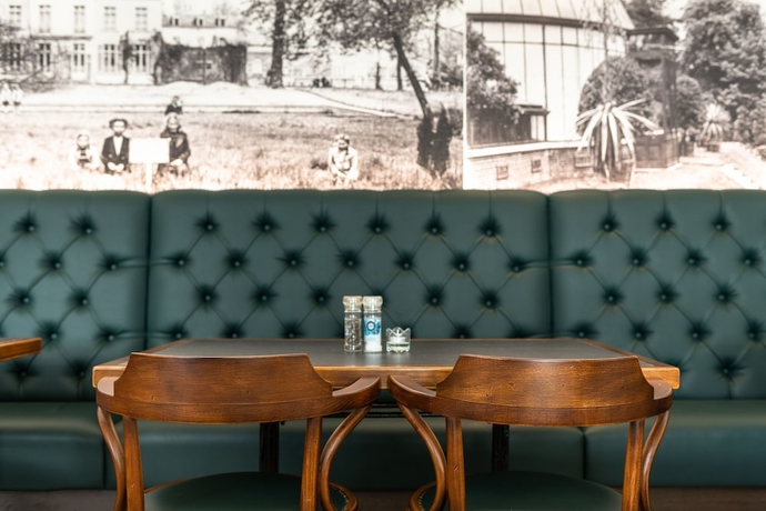 Imagen del bar/restaurante del Hotel Kronacker. Foto 5