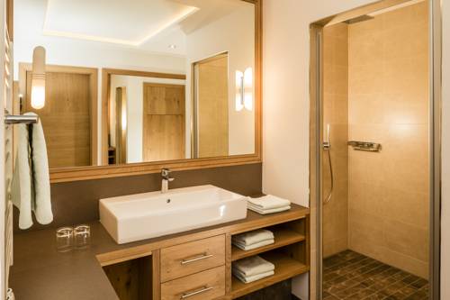 Imagen de la habitación del Hotel Kronblick. Foto 6