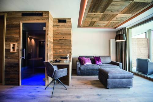 Imagen de la habitación del Hotel Kronblick. Foto 8