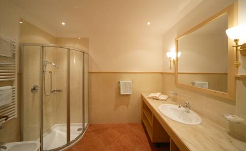 Imagen de la habitación del Hotel Kronblick. Foto 16