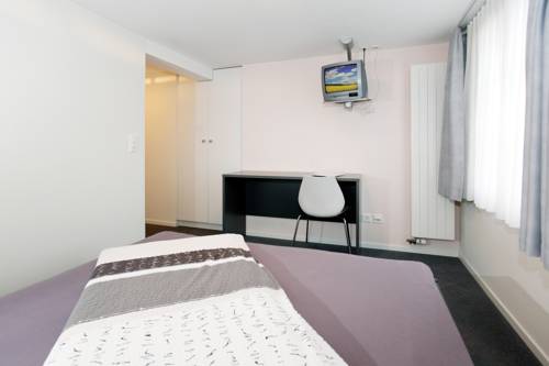 Imagen de la habitación del Hotel Krone, Attinghausen. Foto 10