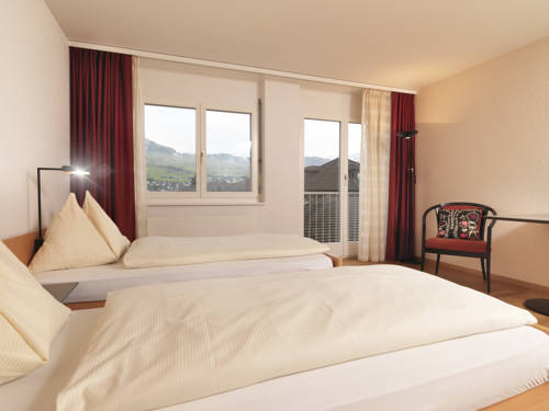 Imagen de la habitación del Hotel Krone Buochs. Foto 4