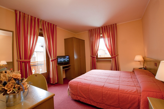 Imagen de la habitación del Hotel Krone, Livigno. Foto 5
