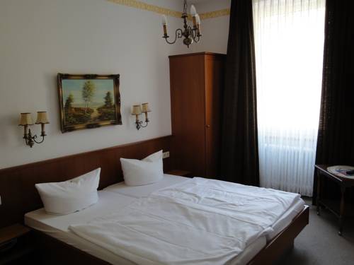 Imagen de la habitación del Hotel Krone, Rielasingen-Worblingen. Foto 12