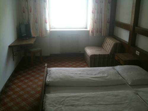 Imagen de la habitación del Hotel Krone, San Lorenzo di Sebato. Foto 10