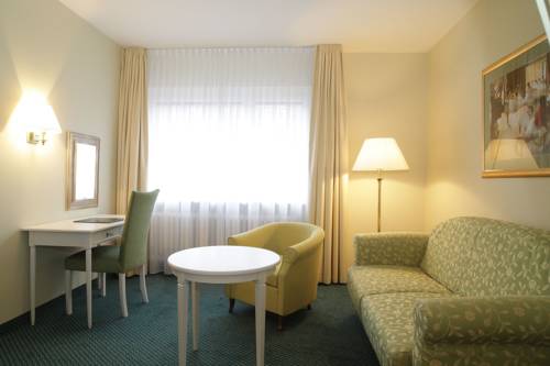 Imagen de la habitación del Hotel Krone, Tubinga. Foto 4