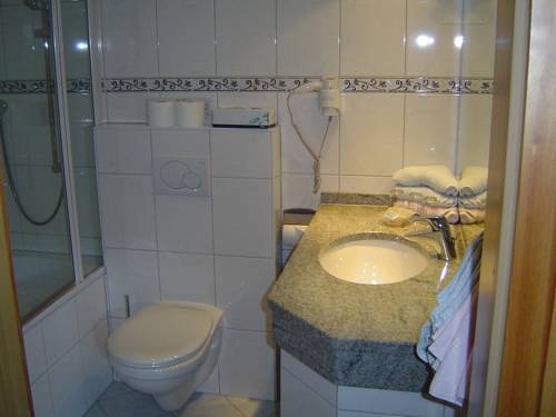 Imagen de la habitación del Hotel Krone, Untersalzberg I. Foto 7