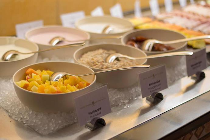 Imagen del bar/restaurante del Hotel Krone Unterstrass. Foto 4