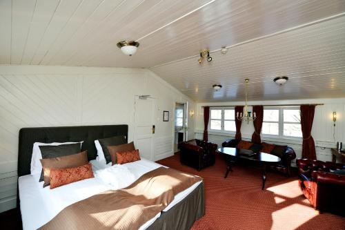 Imagen de la habitación del Hotel Kronen Gaard. Foto 7