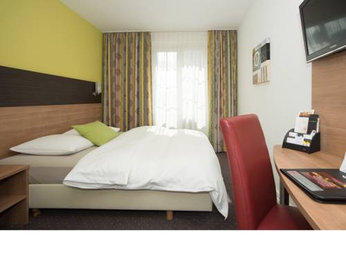 Imagen de la habitación del Hotel Kronenhof, SCHAFFHAUSEN. Foto 3