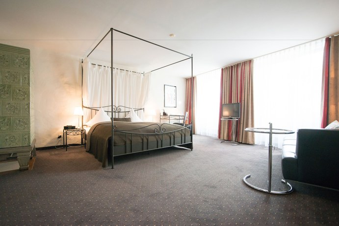 Imagen de la habitación del Hotel Kronenhof, SCHAFFHAUSEN. Foto 7