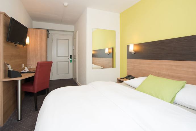 Imagen de la habitación del Hotel Kronenhof, SCHAFFHAUSEN. Foto 9