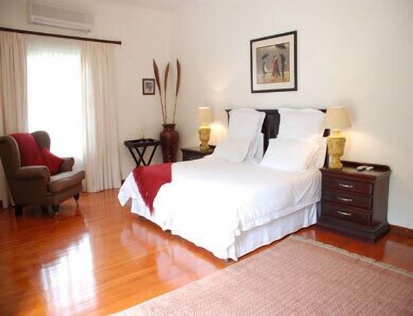 Imagen de la habitación del Hotel Kronenhoff Guest House. Foto 6