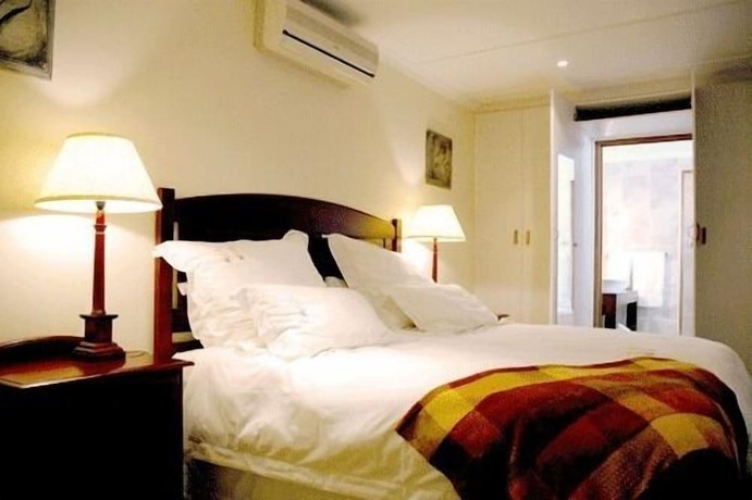 Imagen de la habitación del Hotel Kronenhoff Guest House. Foto 14