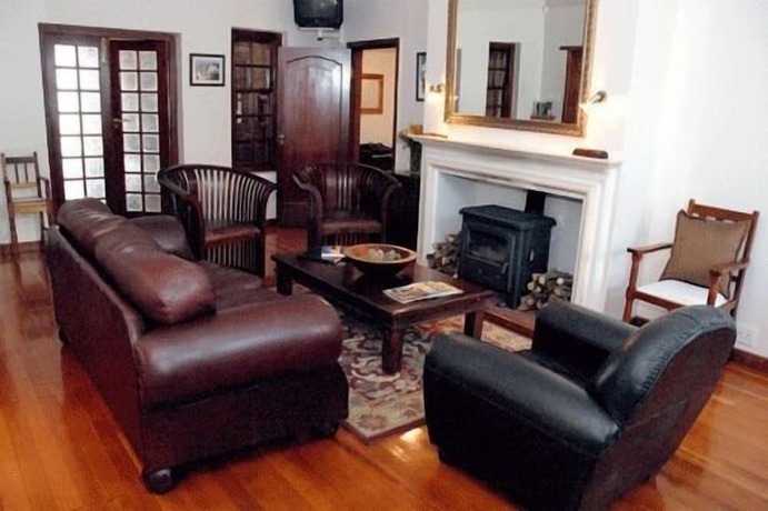 Imagen de los interiores del Hotel Kronenhoff Guest House. Foto 19
